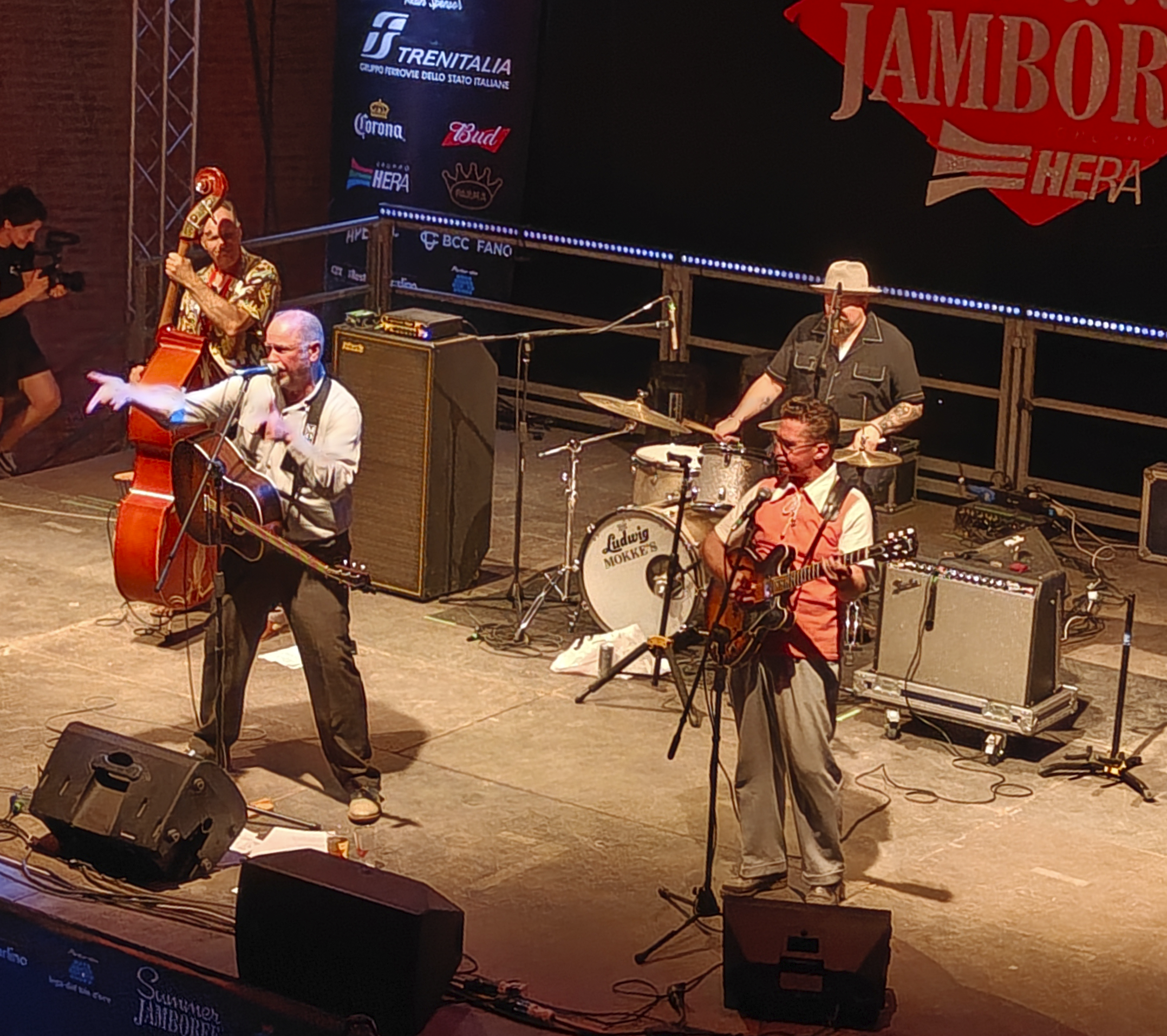 Barnshakers Waltikka Rockabilly Weekender
